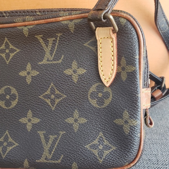 Authentic Louis Vuitton Marly Bandouliere - Picture 4 of 8